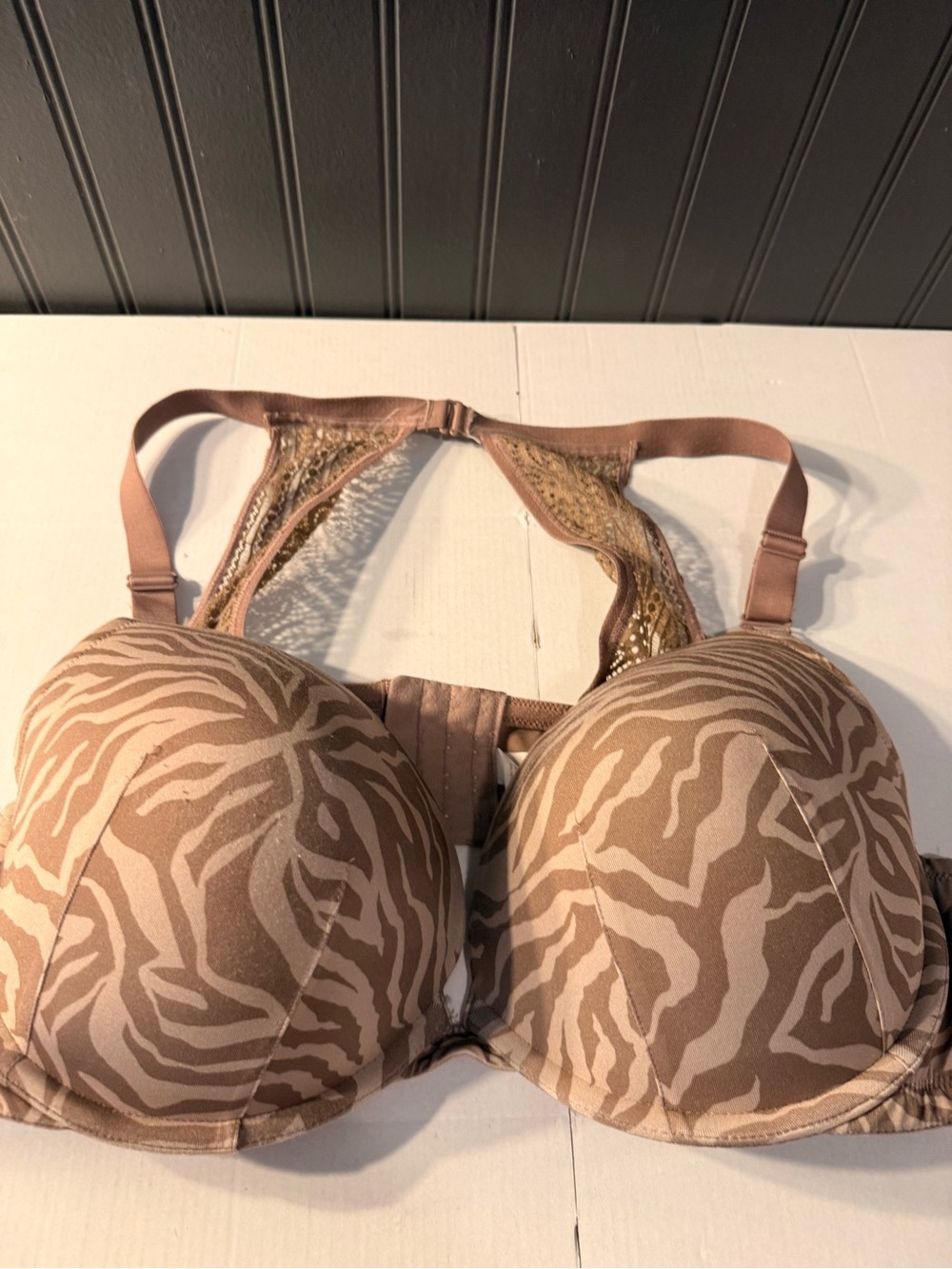 Cacique‎ Beige Zebra-Print Plunge T-Shirt Bra